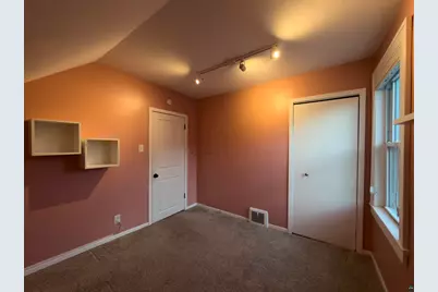 823 N 57th Ave W, Duluth, MN 55807 - Photo 12