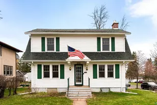 202 N 40th Ave E, Duluth, MN 55804 - Photo 2