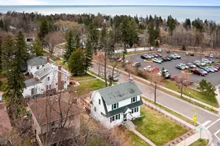 202 N 40th Ave E, Duluth, MN 55804 - Photo 52