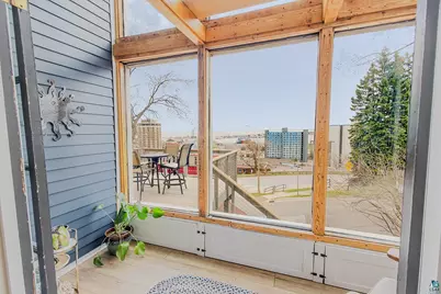 617 W 2nd St, Duluth, MN 55806 - Photo 12