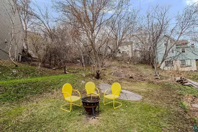 617 W 2nd St, Duluth, MN 55806 - Photo 36