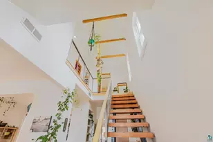 617 W 2nd St, Duluth, MN 55806 - Photo 20