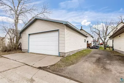 4223 W 5th St, Duluth, MN 55807 - Photo 12