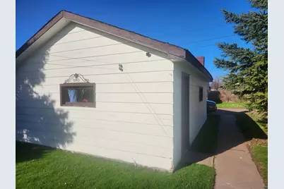 218 E 11th Ave, Ashland, WI 54806 - Photo 12