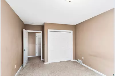 703 W 4th St, Duluth, MN 55806 - Photo 46