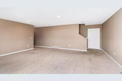 703 W 4th St, Duluth, MN 55806 - Photo 44