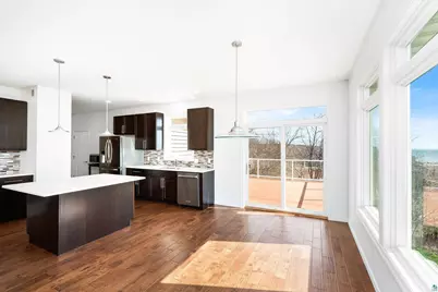 703 W 4th St, Duluth, MN 55806 - Photo 14