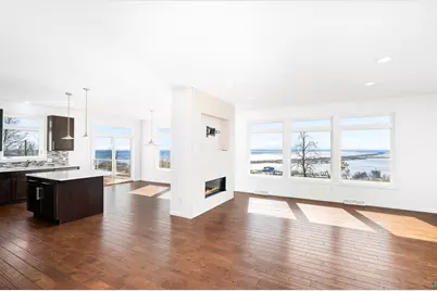 703 W 4th St, Duluth, MN 55806 - Photo 12