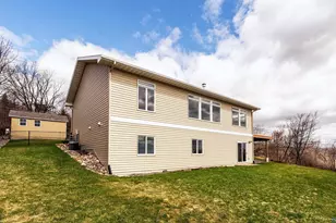 703 W 4th St, Duluth, MN 55806 - Photo 58