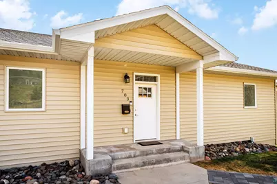 703 W 4th St, Duluth, MN 55806 - Photo 2