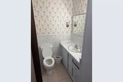 1411 E 4th St, Duluth, MN 55805 - Photo 8