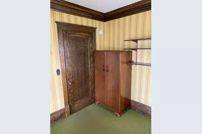 1411 E 4th St, Duluth, MN 55805 - Photo 8
