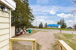 424 E 13th St, Duluth, MN 55811 - Photo 36