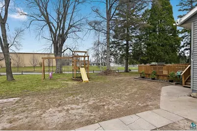827 99th Ave W, Duluth, MN 55808 - Photo 4