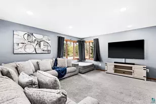 4704 Portland Rd, Hermantown, MN 55811 - Photo 8