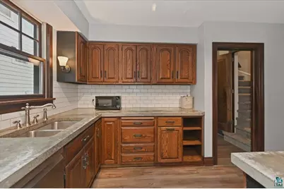 823 Grandview Ave, Duluth, MN 55812 - Photo 14
