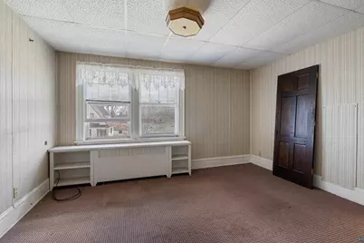 1209 E 5th St, Superior, WI 54880 - Photo 28