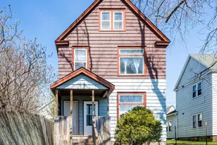 419 E 5th St, Duluth, MN 55805 - Photo 1