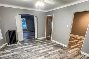 419 E 5th St, Duluth, MN 55805 - Photo 6