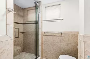 3130 E 1st St, Duluth, MN 55812 - Photo 62