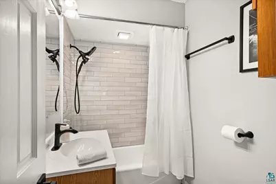 1625 Linzie Rd, Duluth, MN 55811 - Photo 12