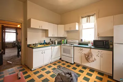 223 N 12th Ave E, Duluth, MN 55805 - Photo 10