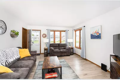 624 13th Ave, Two Harbors, MN 55616 - Photo 2