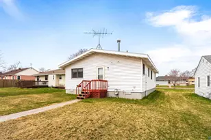 624 13th Ave, Two Harbors, MN 55616 - Photo 30