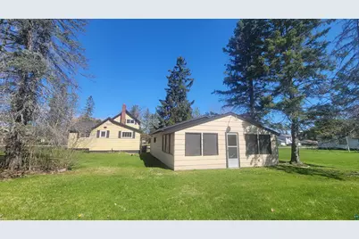 1710 E 6th St E, Ashland, WI 54806 - Photo 2