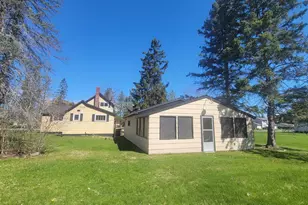 1710 E 6th St E, Ashland, WI 54806 - Photo 2
