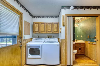 1404 E 10th St, Superior, WI 54880 - Photo 20