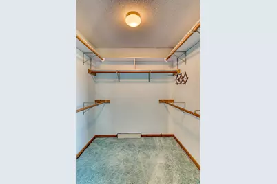 1404 E 10th St, Superior, WI 54880 - Photo 30