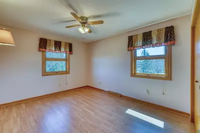 1404 E 10th St, Superior, WI 54880 - Photo 24