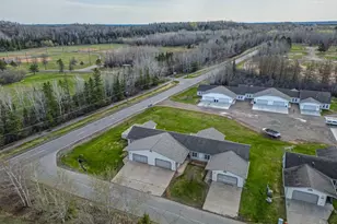 2506 E 21st Ave, Hibbing, MN 55746 - Photo 28