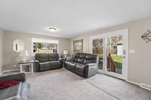 4219 W 8th St, Duluth, MN 55807 - Photo 10
