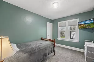 4219 W 8th St, Duluth, MN 55807 - Photo 12