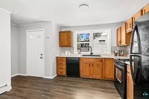 219 E Anoka St, Duluth, MN 55803 - Photo 12