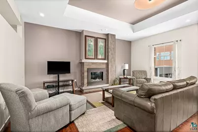 26 E Superior St #406, Duluth, MN 55802 - Photo 2