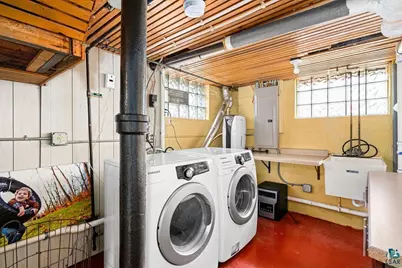 2312 E 8th St, Duluth, MN 55812 - Photo 20