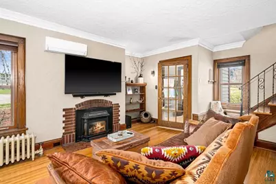 2312 E 8th St, Duluth, MN 55812 - Photo 4
