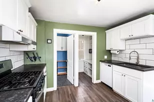 212 1/2 E 5th St, Duluth, MN 55805 - Photo 12