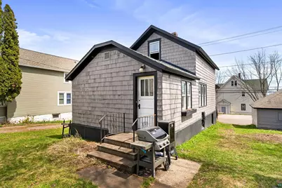 212 1/2 E 5th St, Duluth, MN 55805 - Photo 34