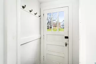212 1/2 E 5th St, Duluth, MN 55805 - Photo 20