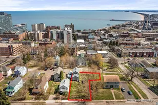 212 1/2 E 5th St, Duluth, MN 55805 - Photo 50
