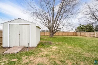 63 E 7th St, Superior, WI 54880 - Photo 4