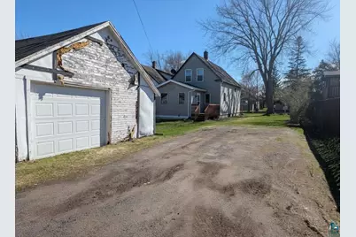 3713 E 3rd St, Superior, WI 54880 - Photo 4