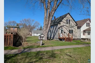 3713 E 3rd St, Superior, WI 54880 - Photo 2