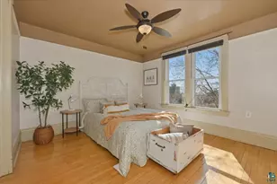 2117 W 4th St, Duluth, MN 55806 - Photo 12