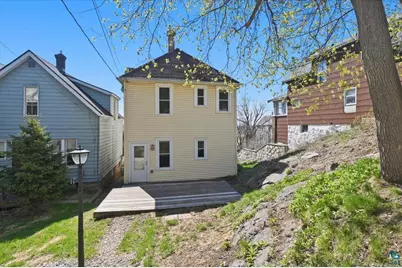 2117 W 4th St, Duluth, MN 55806 - Photo 18