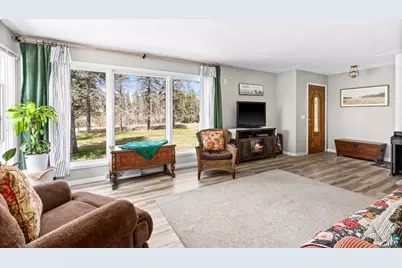 254 E Highway 61, Esko, MN 55733 - Photo 16